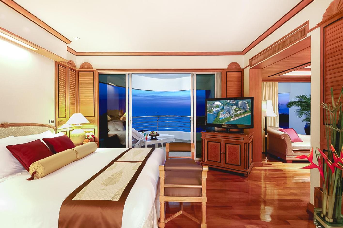 Royal Cliff Grand Отель 5*